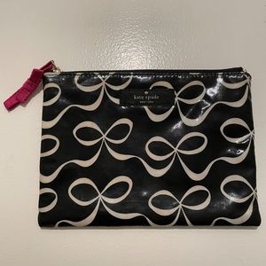 Kate Spade Small Bow Pouch